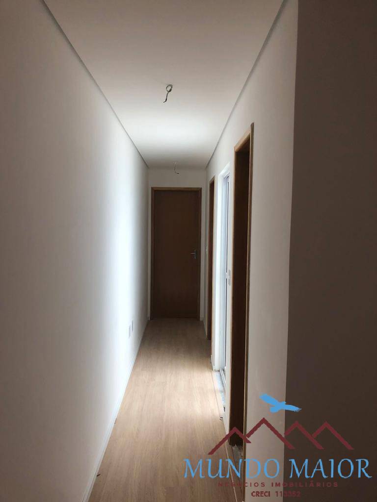 Casa à venda com 3 quartos, 100m² - Foto 4