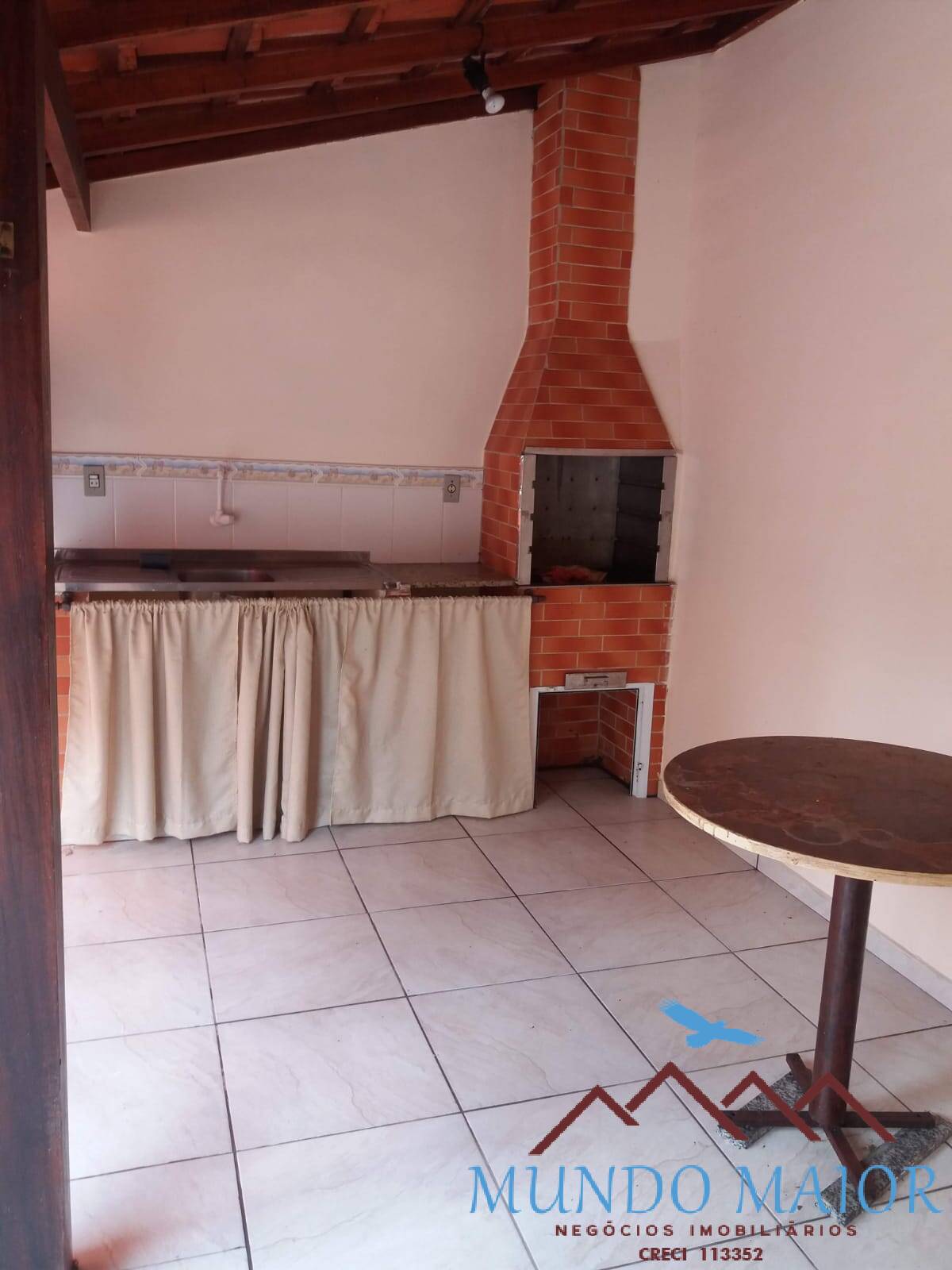 Casa à venda com 3 quartos, 210m² - Foto 17