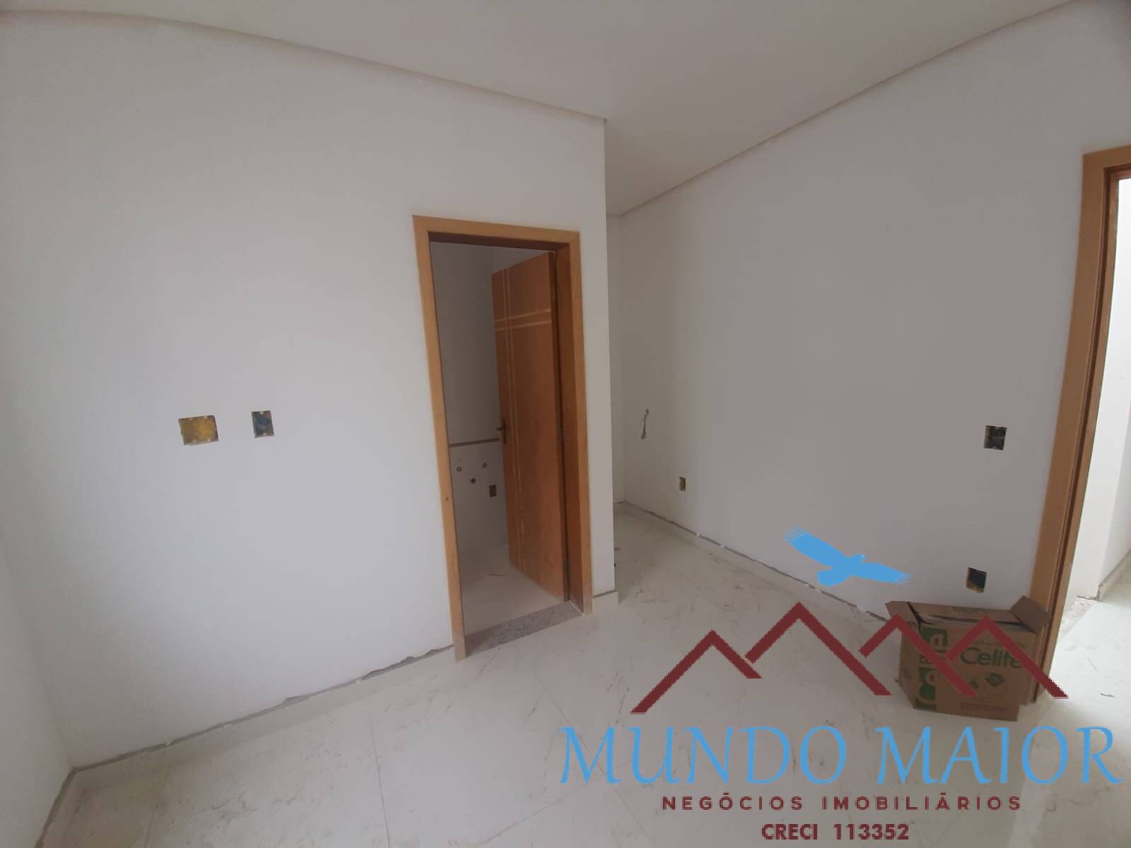 Casa à venda com 3 quartos, 185m² - Foto 9