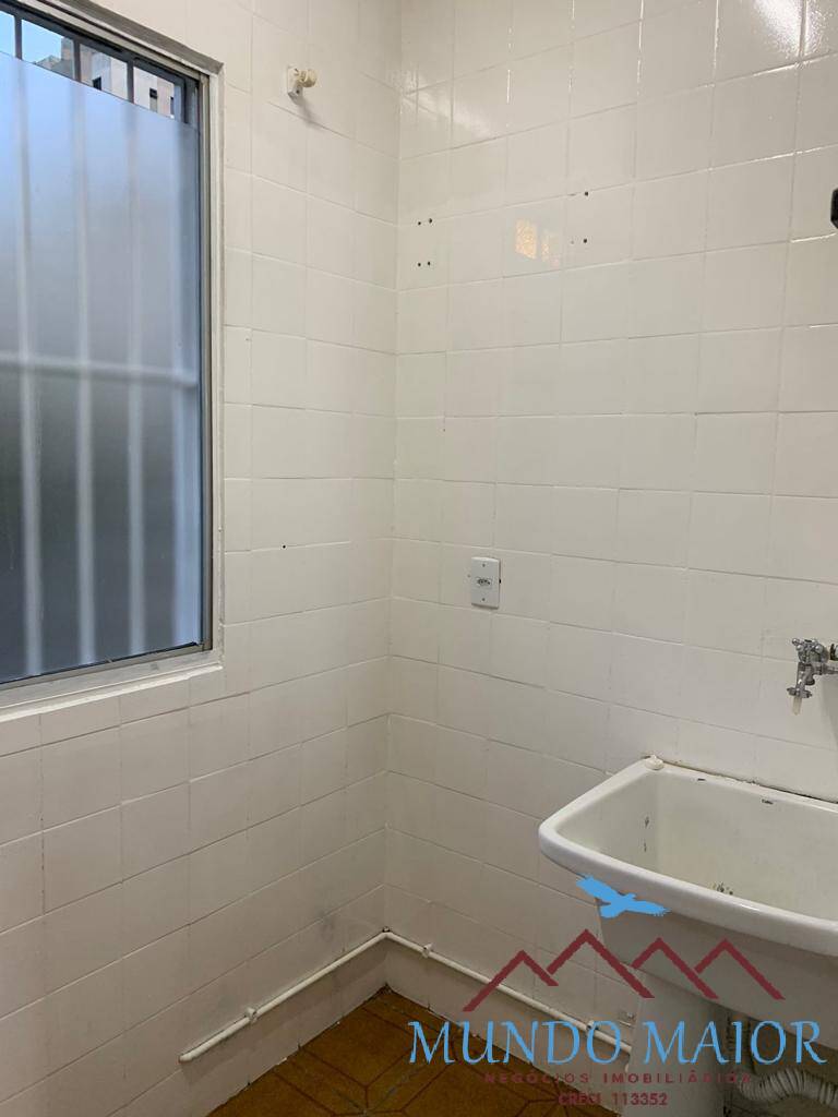 Apartamento à venda com 2 quartos, 72m² - Foto 7