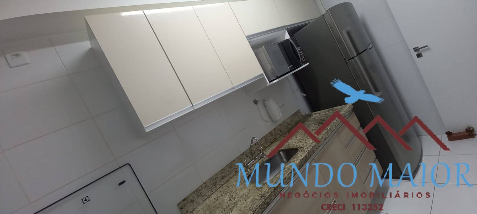 Apartamento à venda com 2 quartos, 64m² - Foto 1