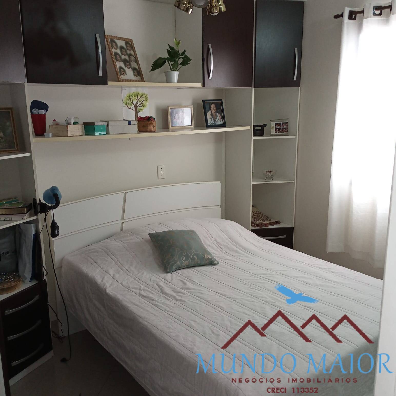 Apartamento à venda com 3 quartos, 95m² - Foto 9