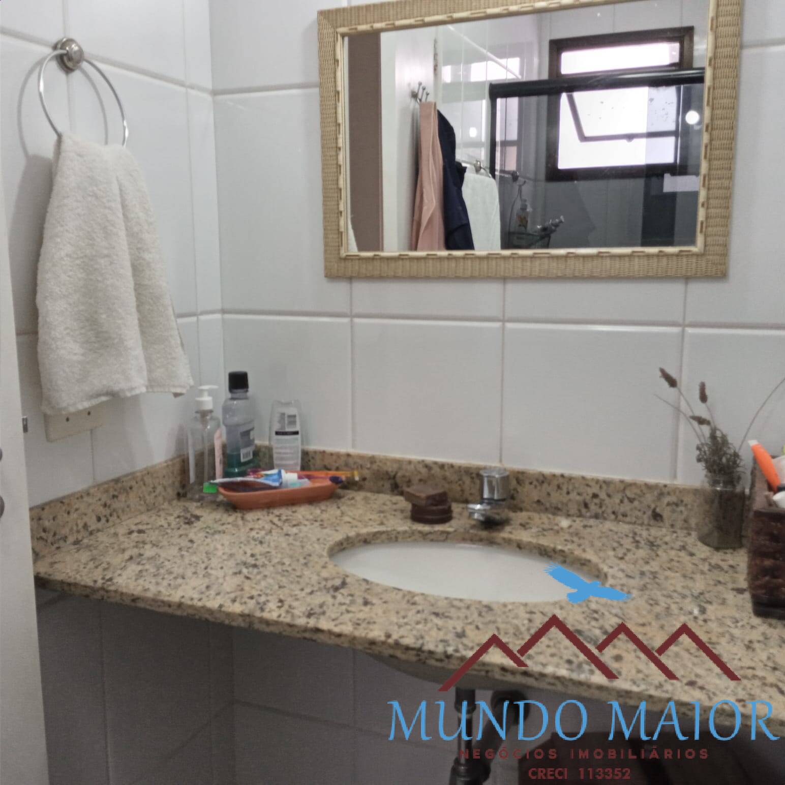 Apartamento à venda com 3 quartos, 95m² - Foto 13