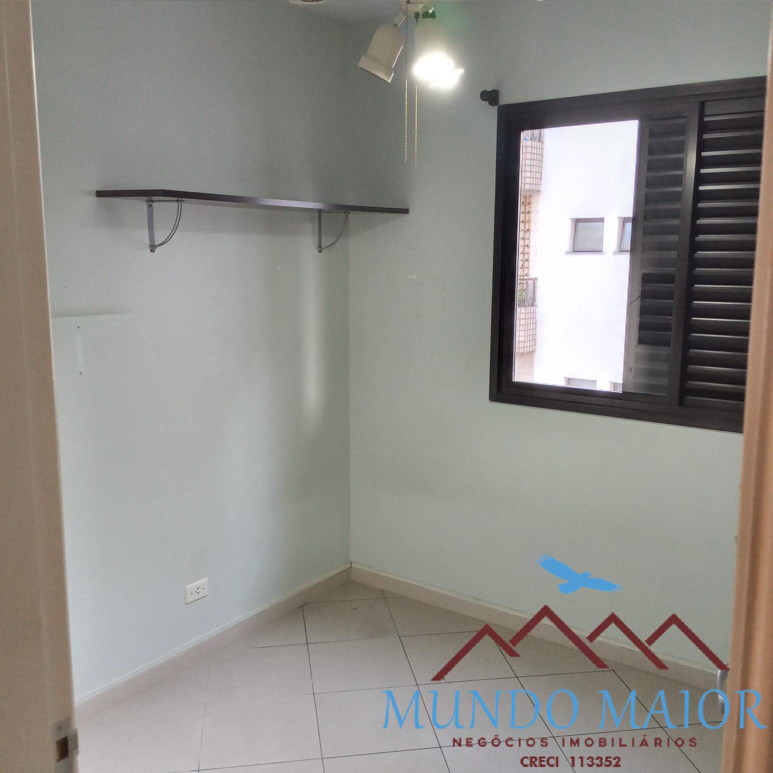 Apartamento à venda com 3 quartos, 95m² - Foto 12