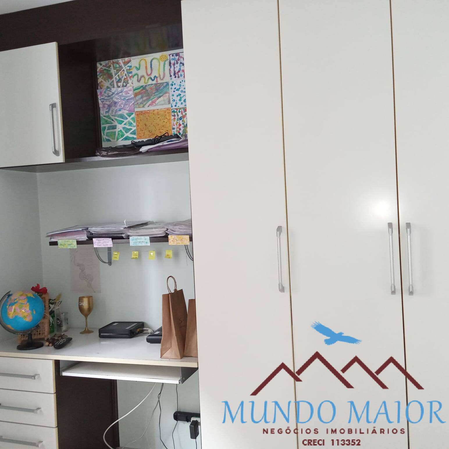 Apartamento à venda com 3 quartos, 95m² - Foto 4