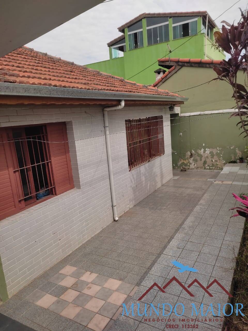 Casa à venda com 5 quartos, 350m² - Foto 9