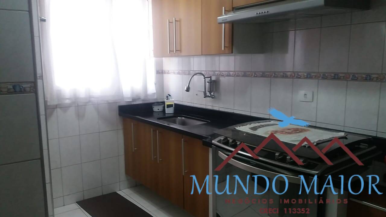 Apartamento à venda com 2 quartos, 65m² - Foto 3