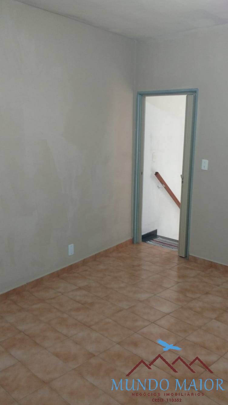 Casa à venda com 3 quartos, 100m² - Foto 17