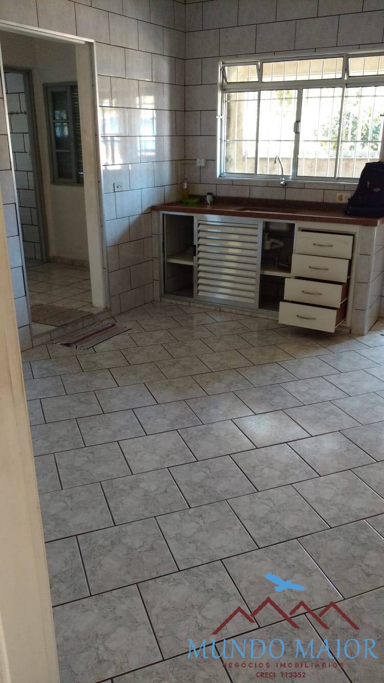 Casa à venda com 3 quartos, 100m² - Foto 6