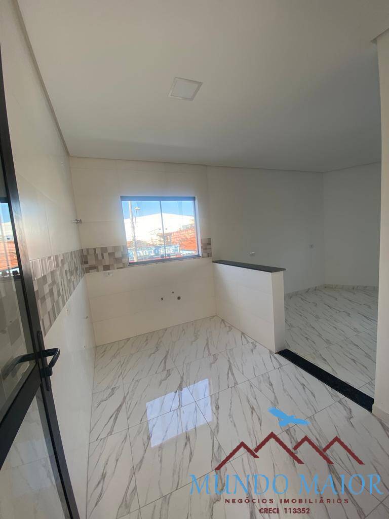 Casa à venda com 2 quartos, 100m² - Foto 13