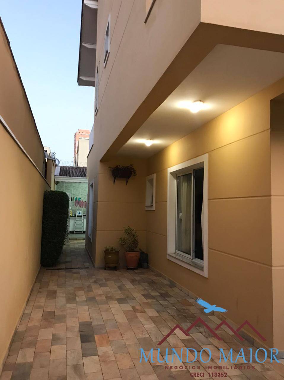 Casa à venda com 3 quartos, 194m² - Foto 7