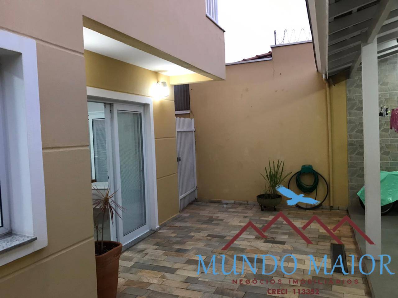 Casa à venda com 3 quartos, 194m² - Foto 8