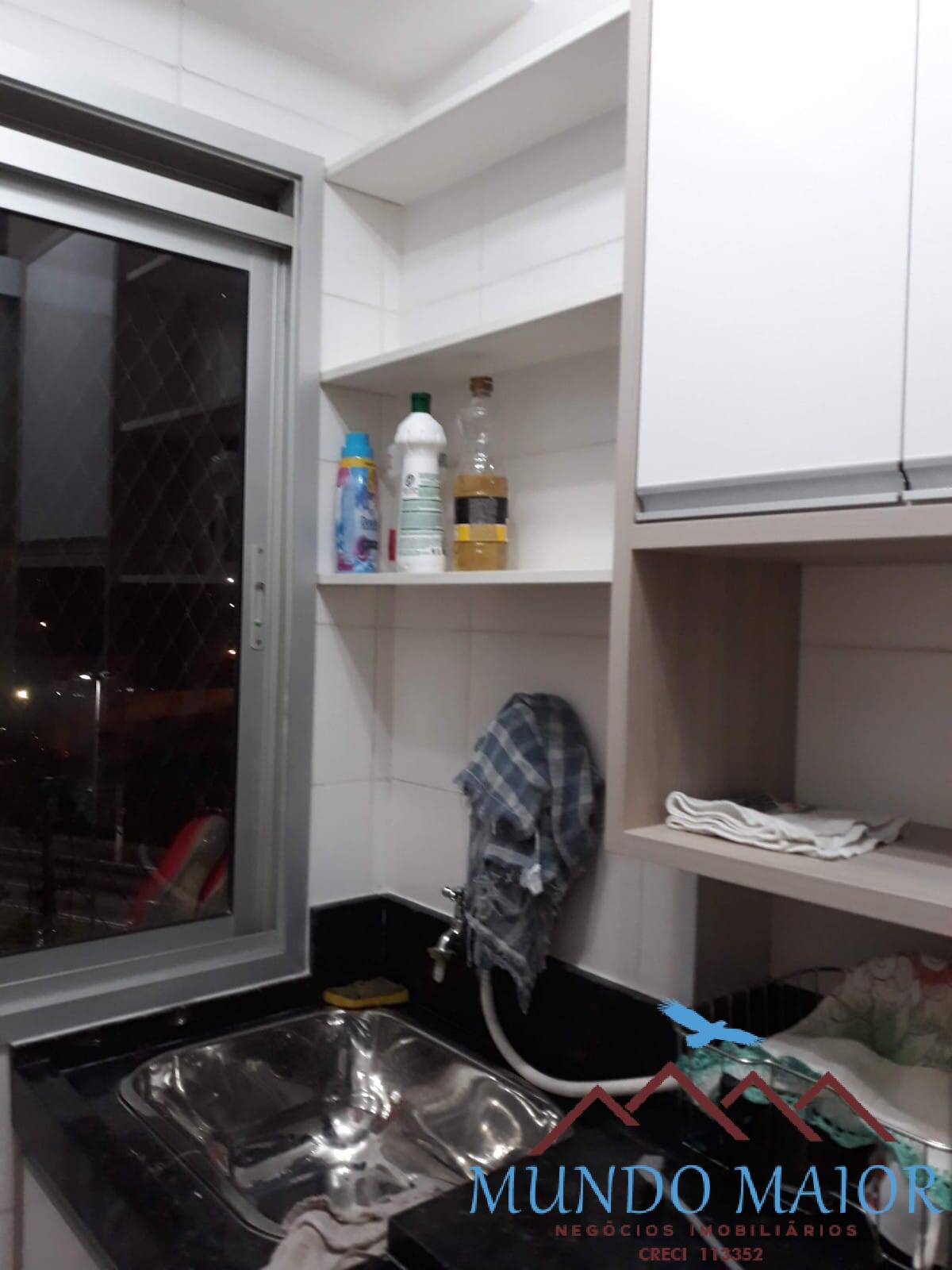 Apartamento à venda com 3 quartos, 60m² - Foto 1