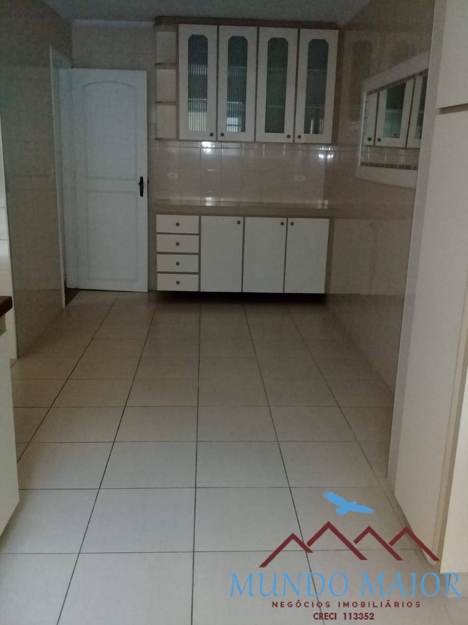 Casa à venda com 3 quartos, 155m² - Foto 2