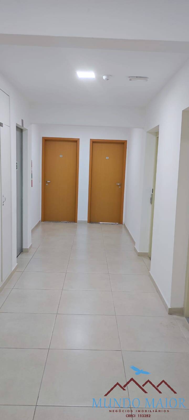 Apartamento à venda com 2 quartos, 66m² - Foto 1