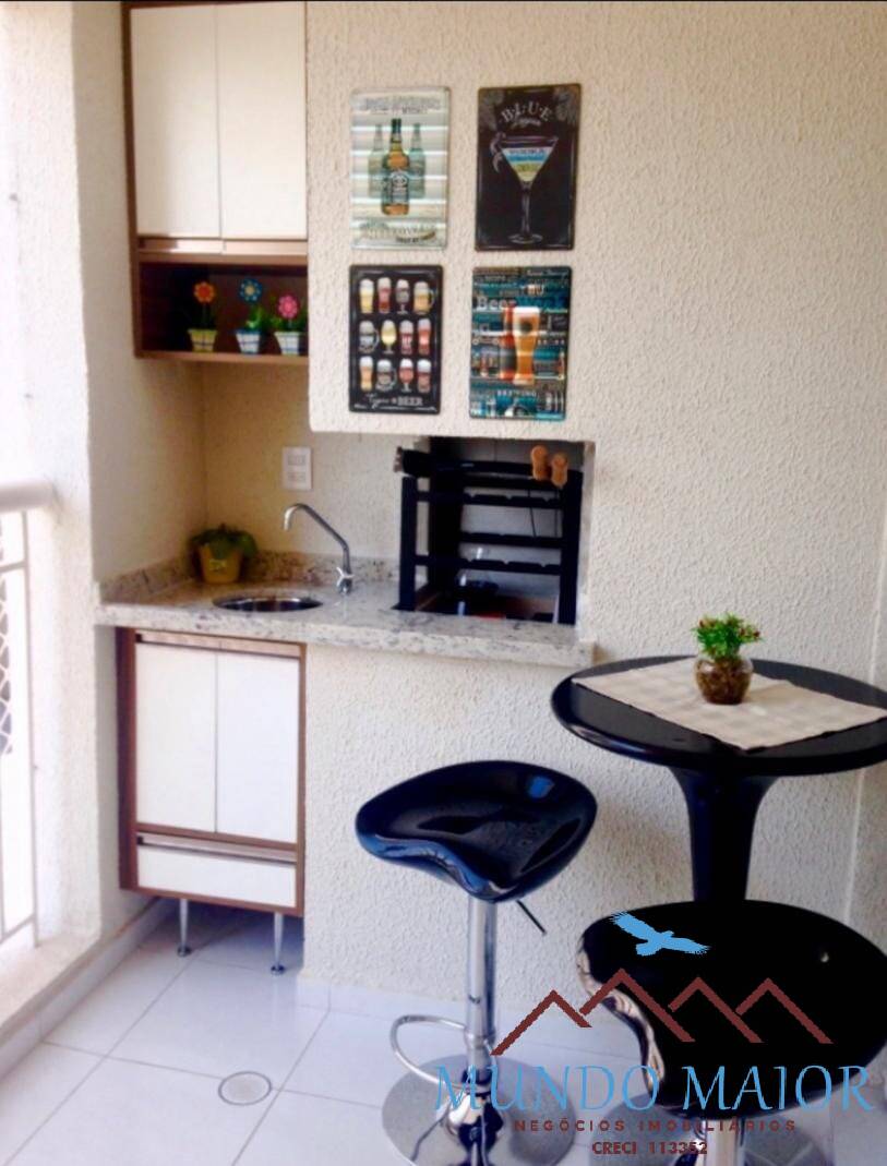 Apartamento à venda com 2 quartos, 62m² - Foto 4