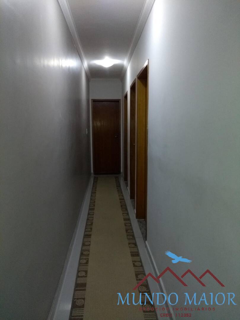 Apartamento à venda com 3 quartos, 150m² - Foto 8