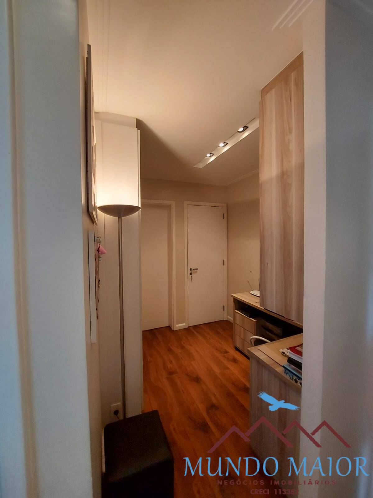 Apartamento à venda com 3 quartos, 139m² - Foto 9