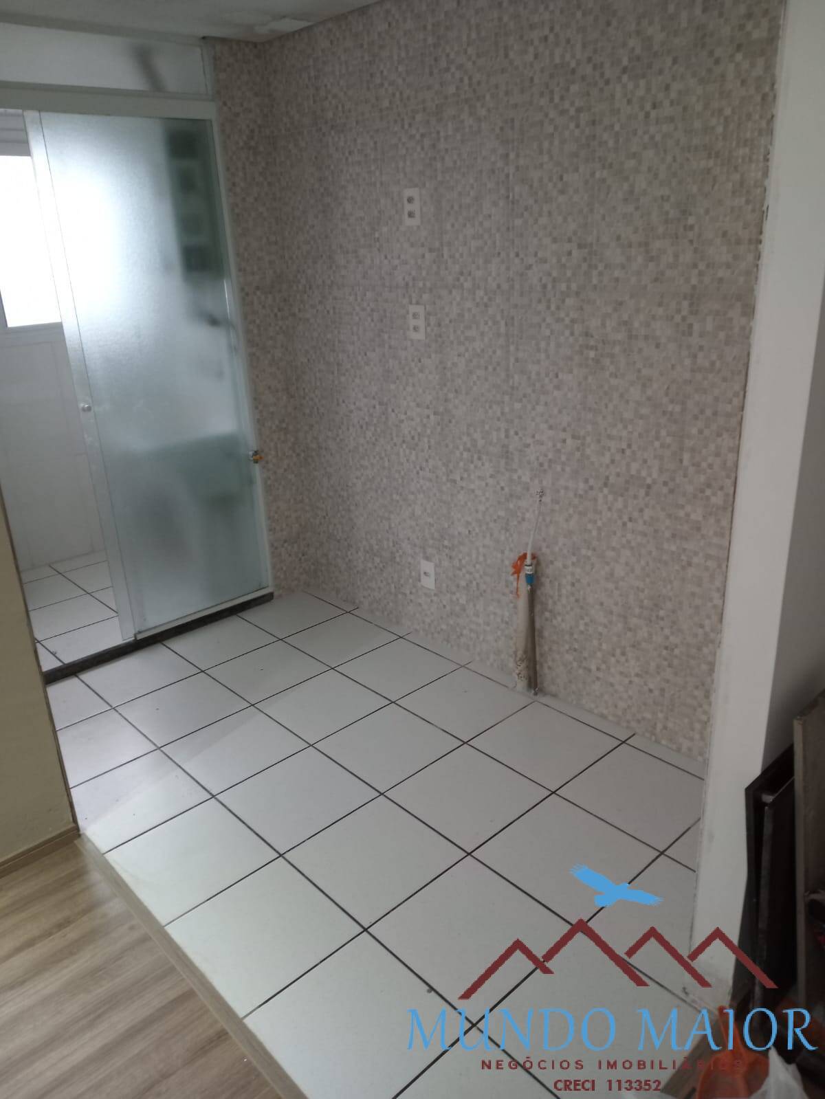 Apartamento à venda com 2 quartos, 48m² - Foto 27