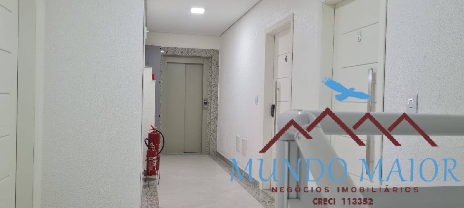 Apartamento à venda com 3 quartos, 130m² - Foto 14