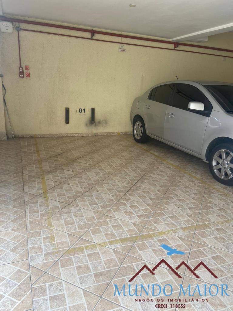 Apartamento à venda com 2 quartos, 41m² - Foto 2