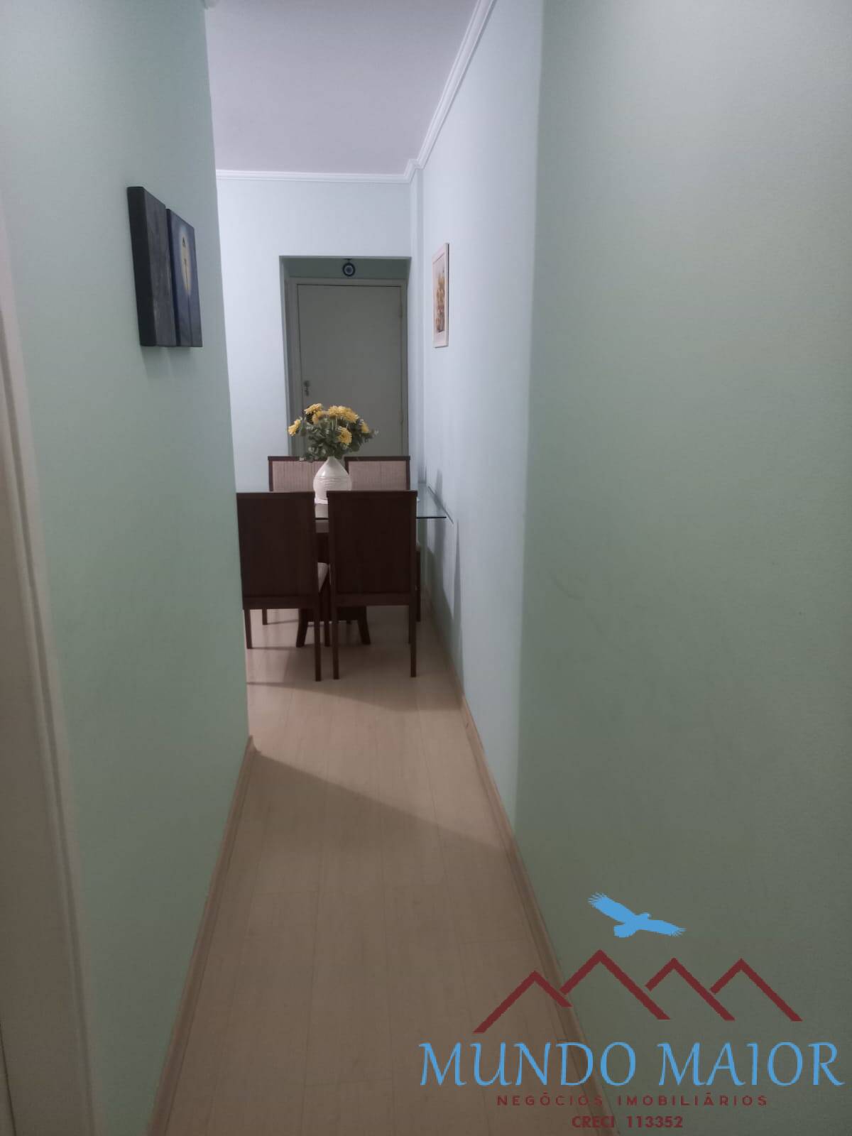 Apartamento à venda com 2 quartos, 64m² - Foto 8