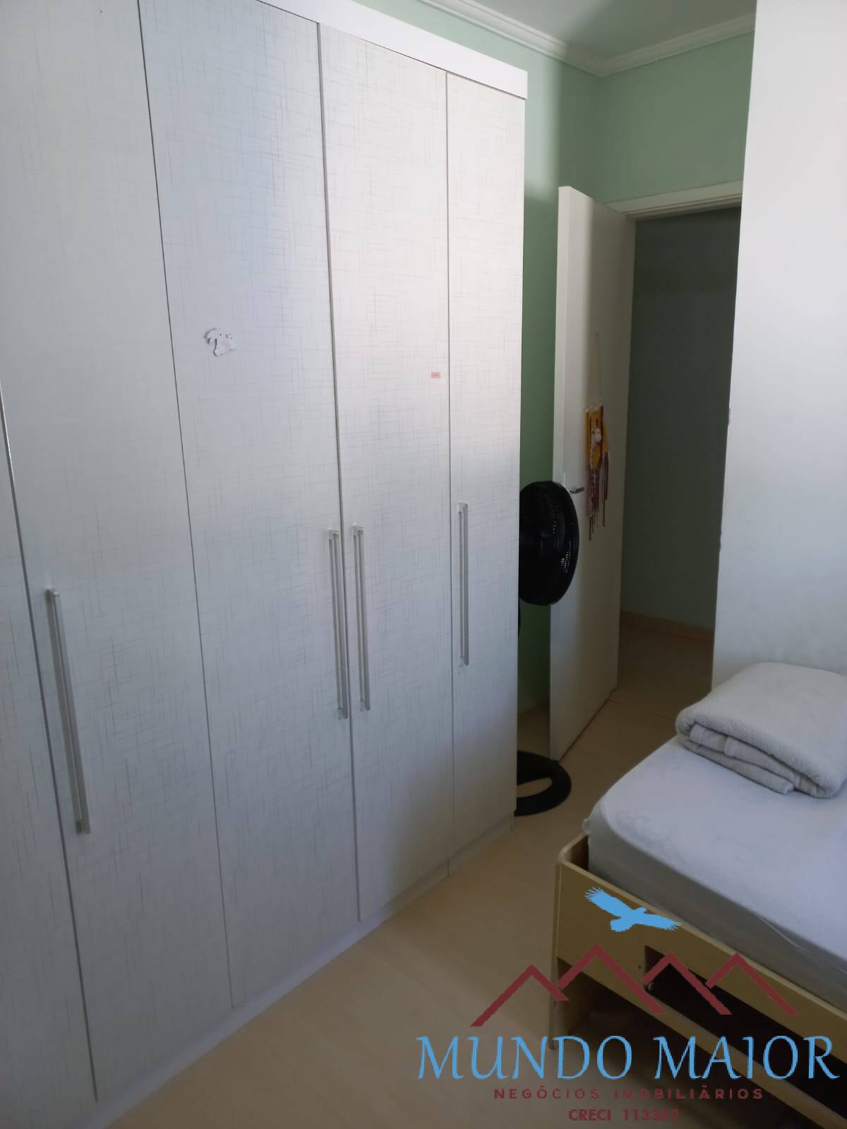 Apartamento à venda com 2 quartos, 64m² - Foto 9