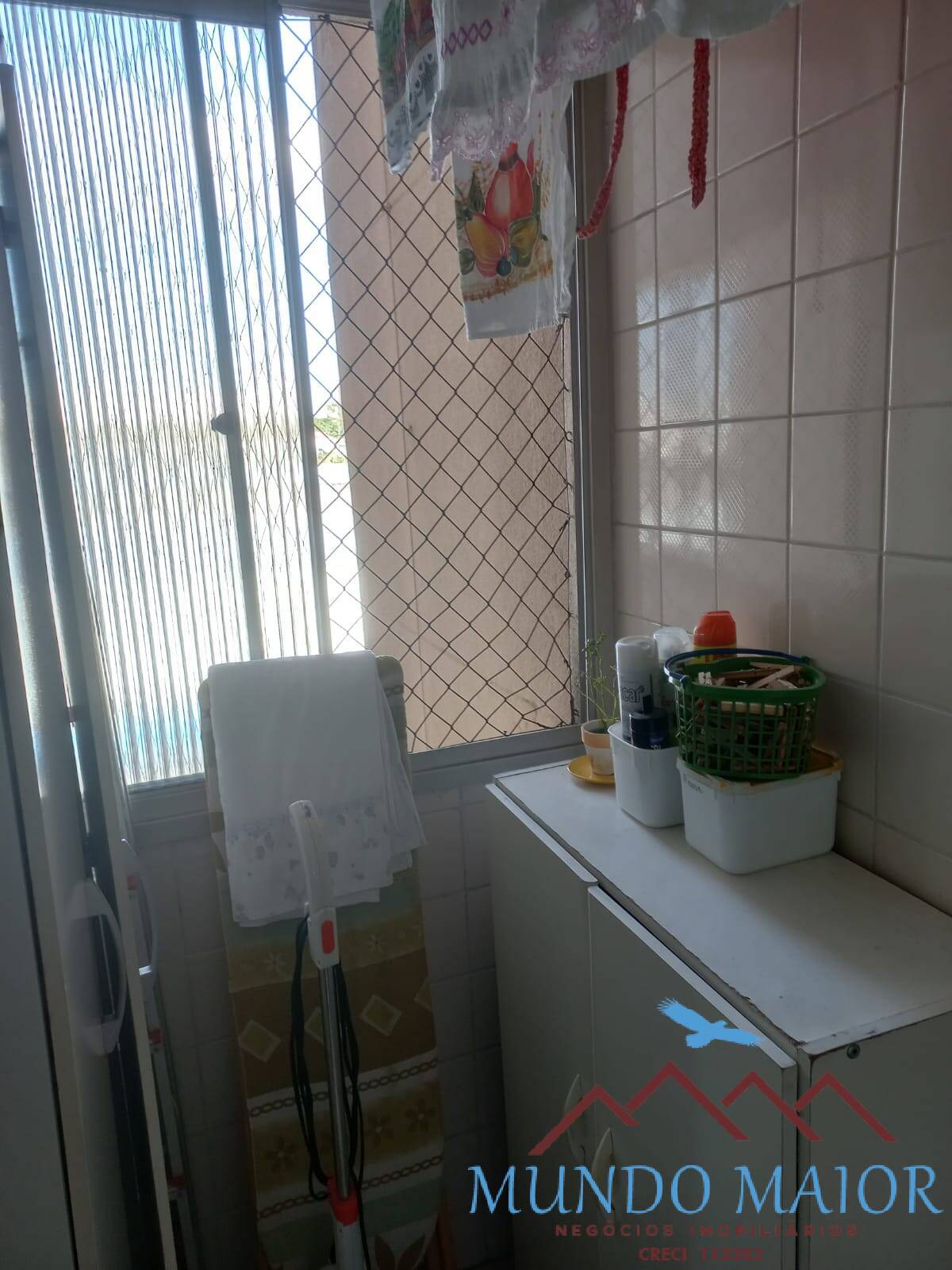 Apartamento à venda com 2 quartos, 64m² - Foto 13