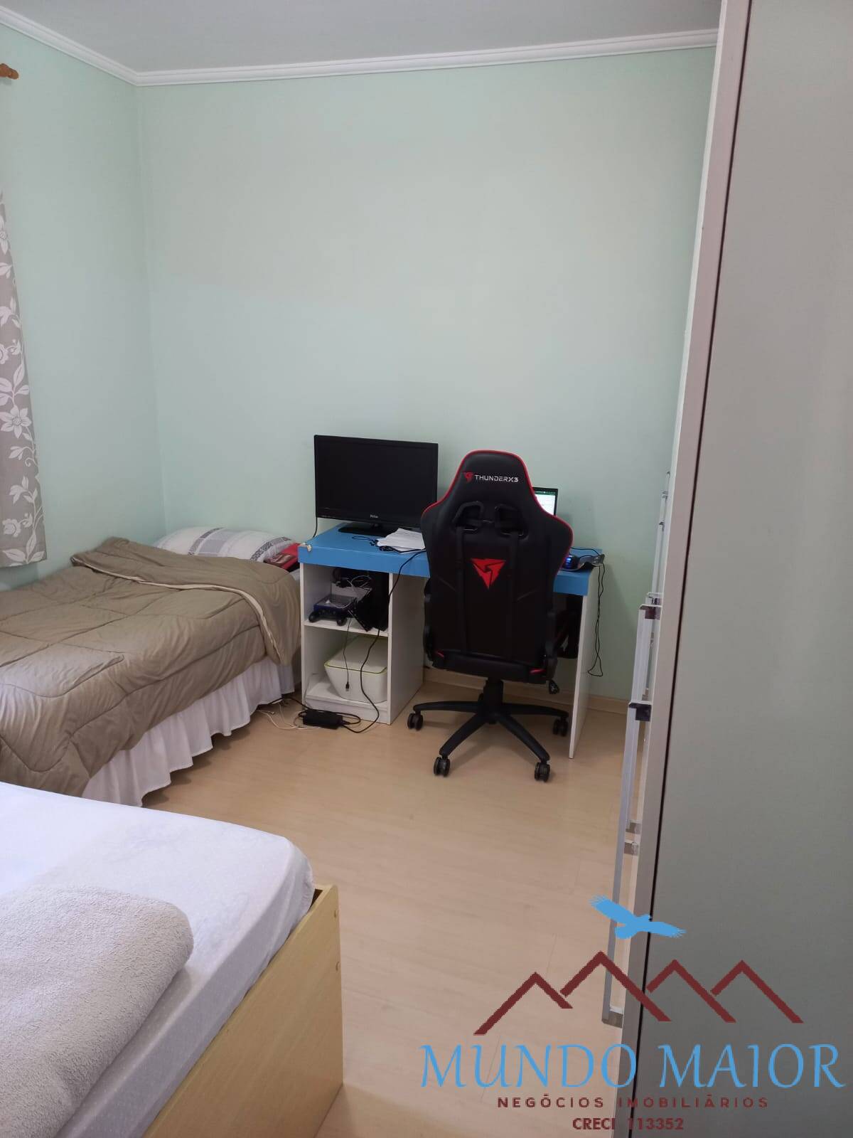 Apartamento à venda com 2 quartos, 64m² - Foto 11