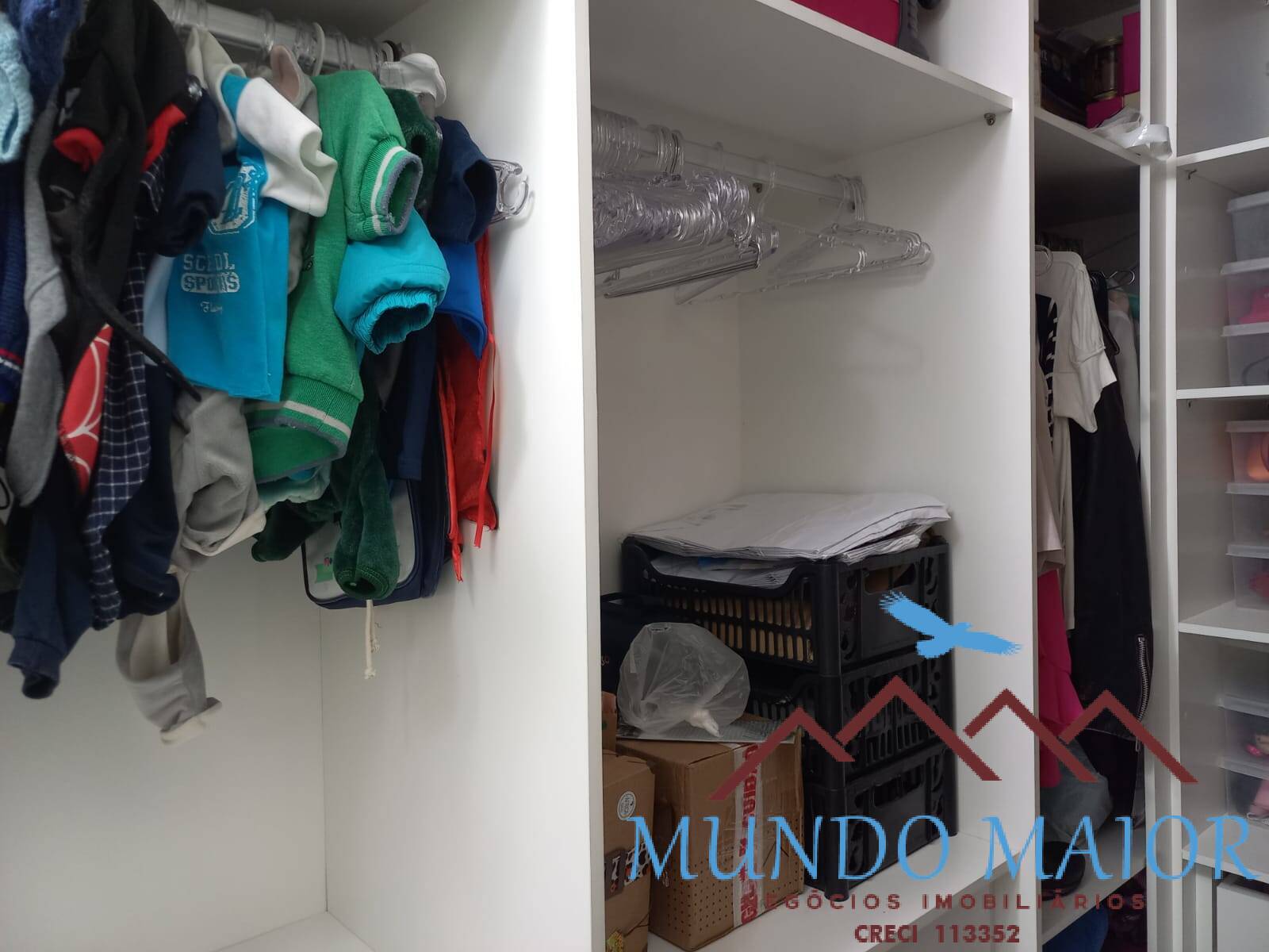 Apartamento à venda com 3 quartos, 98m² - Foto 29