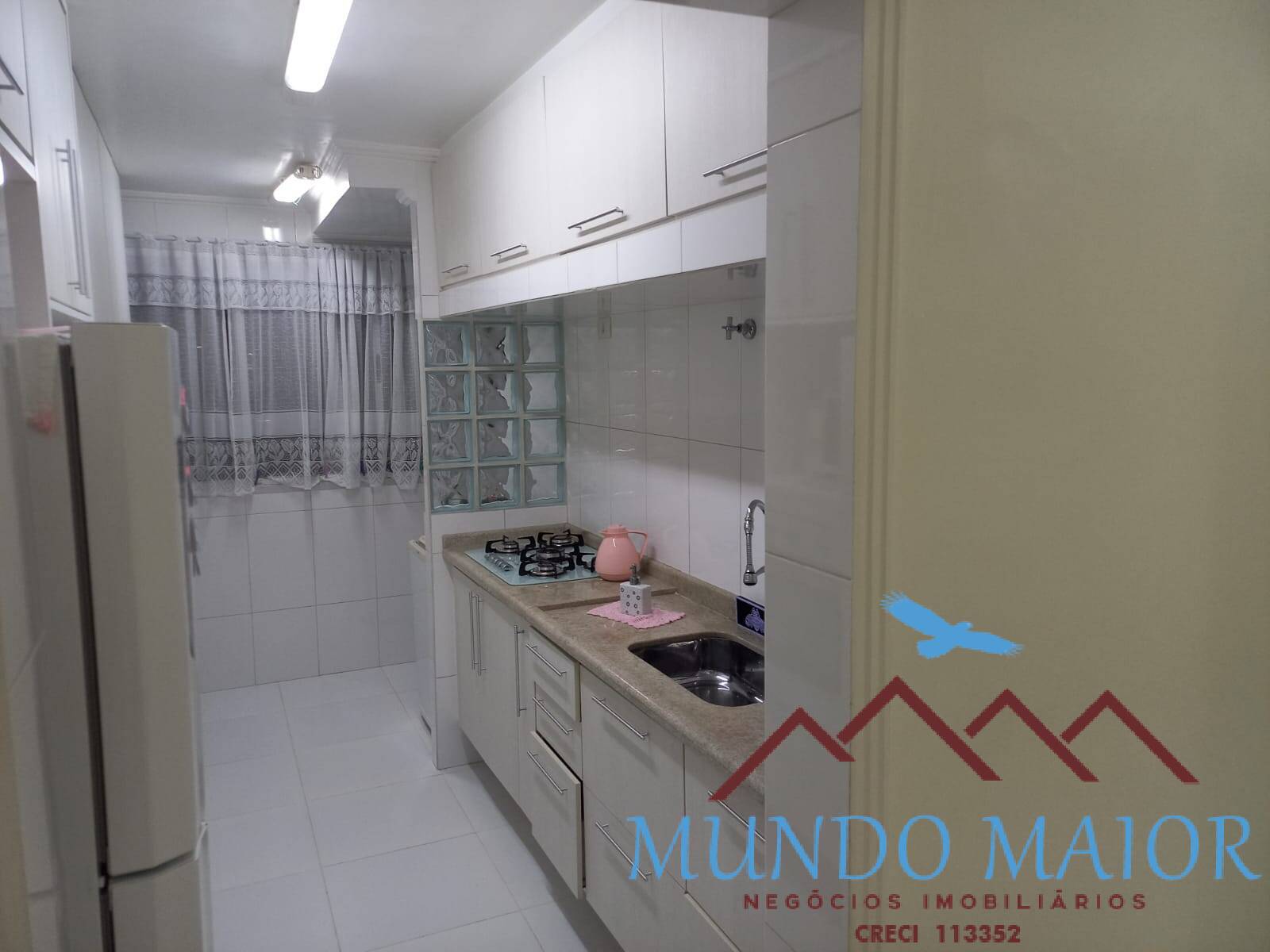 Apartamento à venda com 3 quartos, 98m² - Foto 7