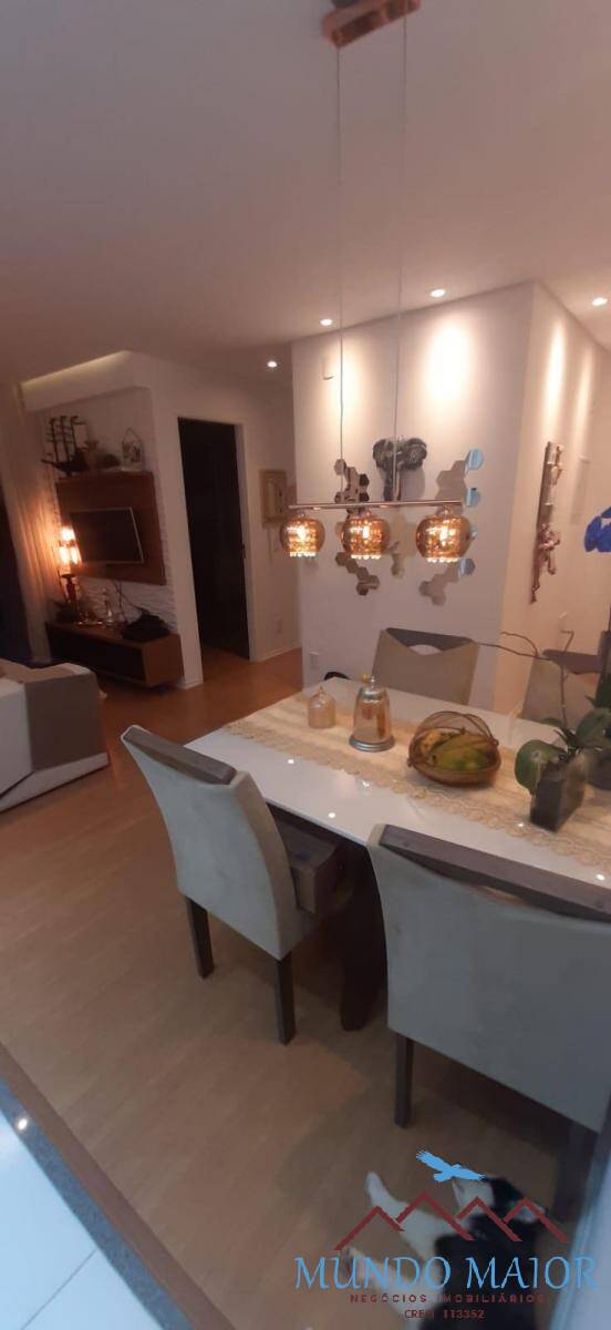 Apartamento à venda com 2 quartos, 63m² - Foto 1