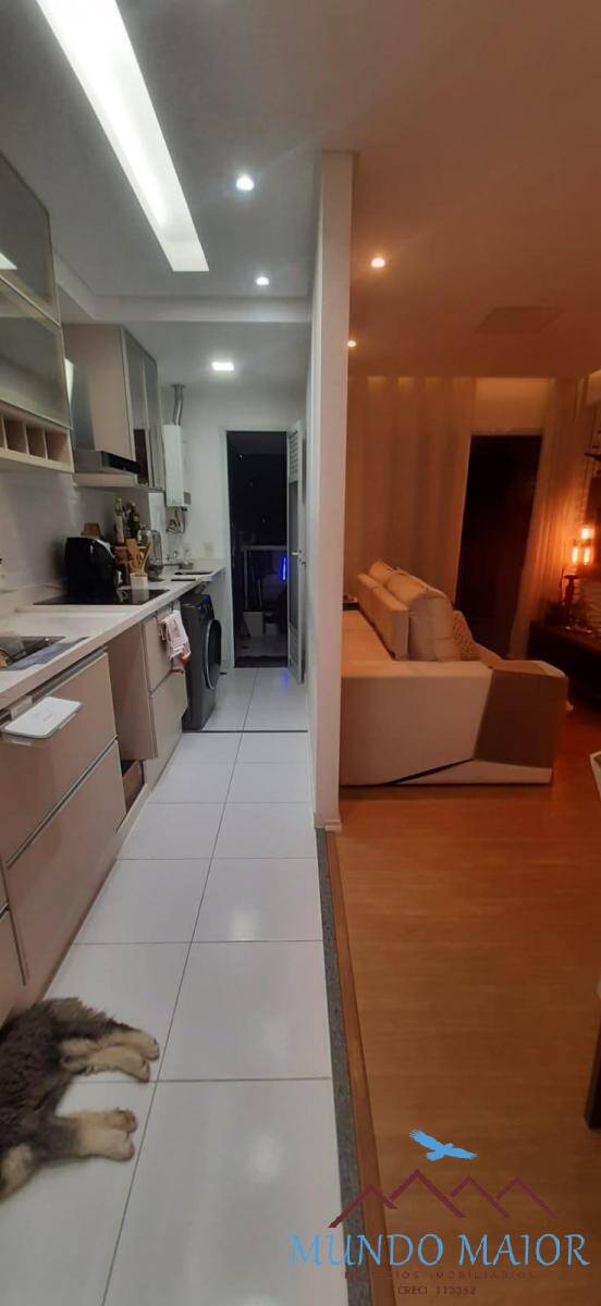 Apartamento à venda com 2 quartos, 63m² - Foto 4