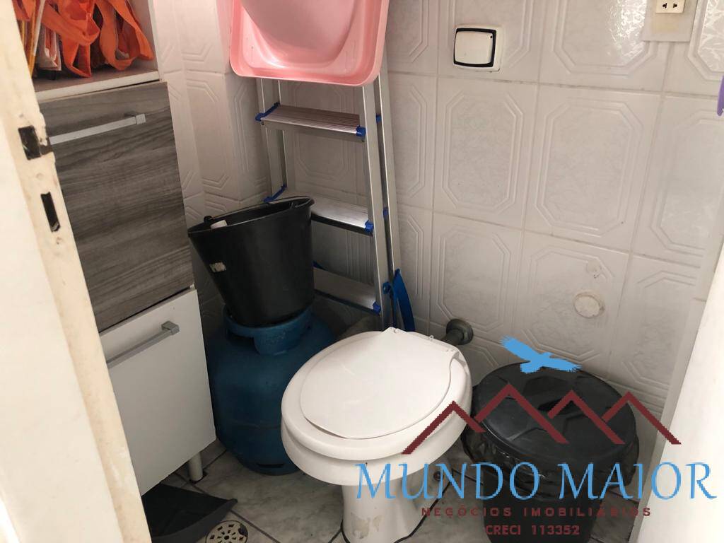 Apartamento à venda com 2 quartos, 75m² - Foto 22