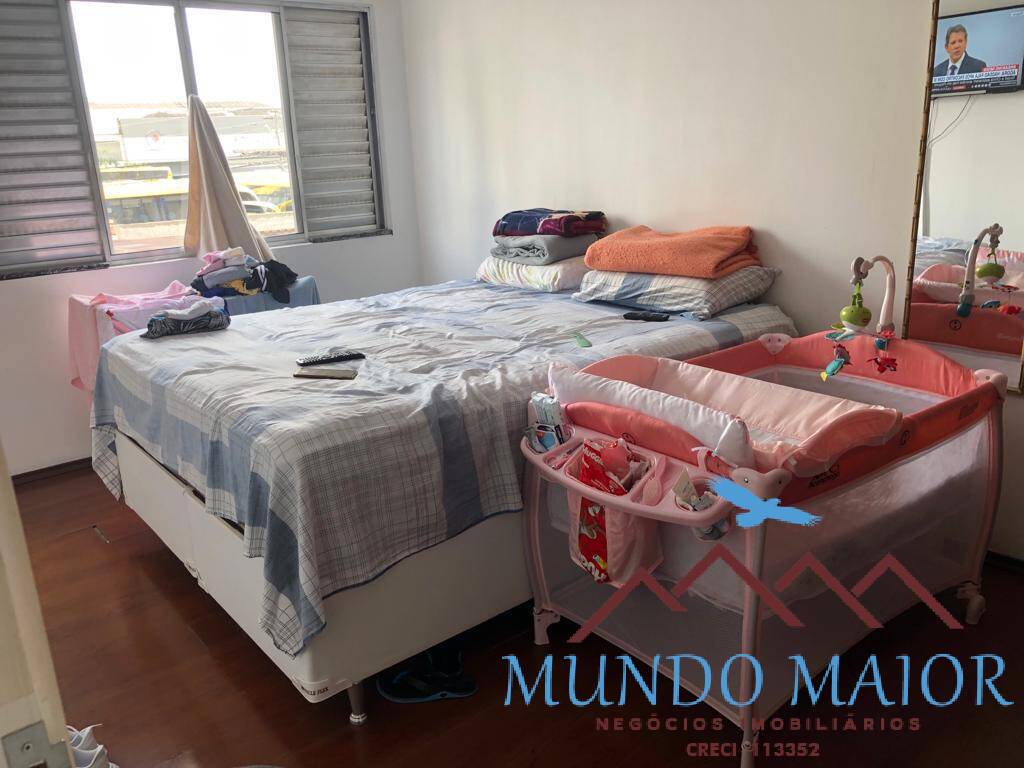 Apartamento à venda com 2 quartos, 75m² - Foto 13