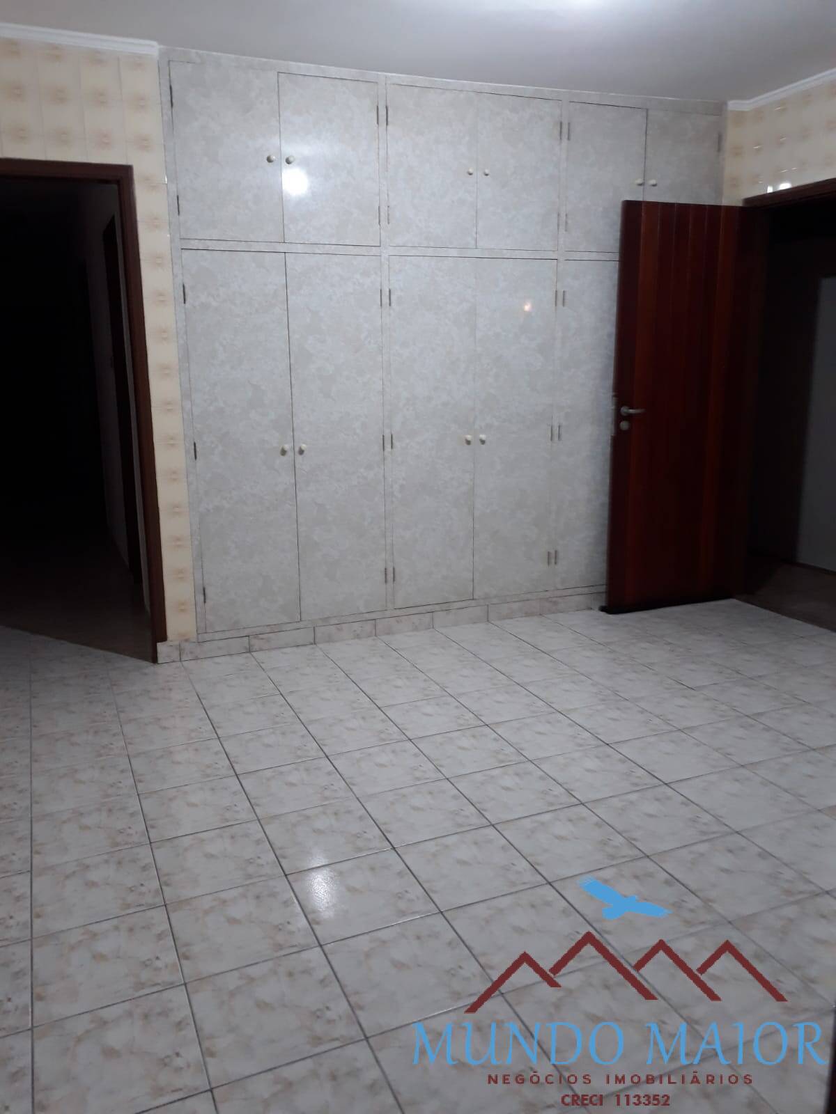 Casa à venda com 3 quartos, 180m² - Foto 15