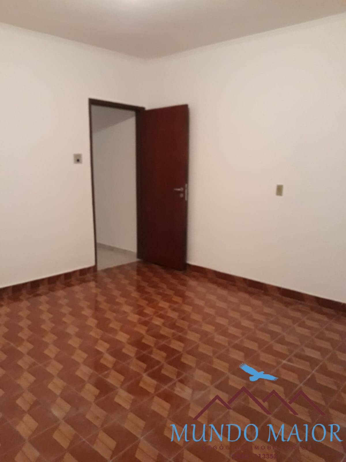 Casa à venda com 3 quartos, 180m² - Foto 16