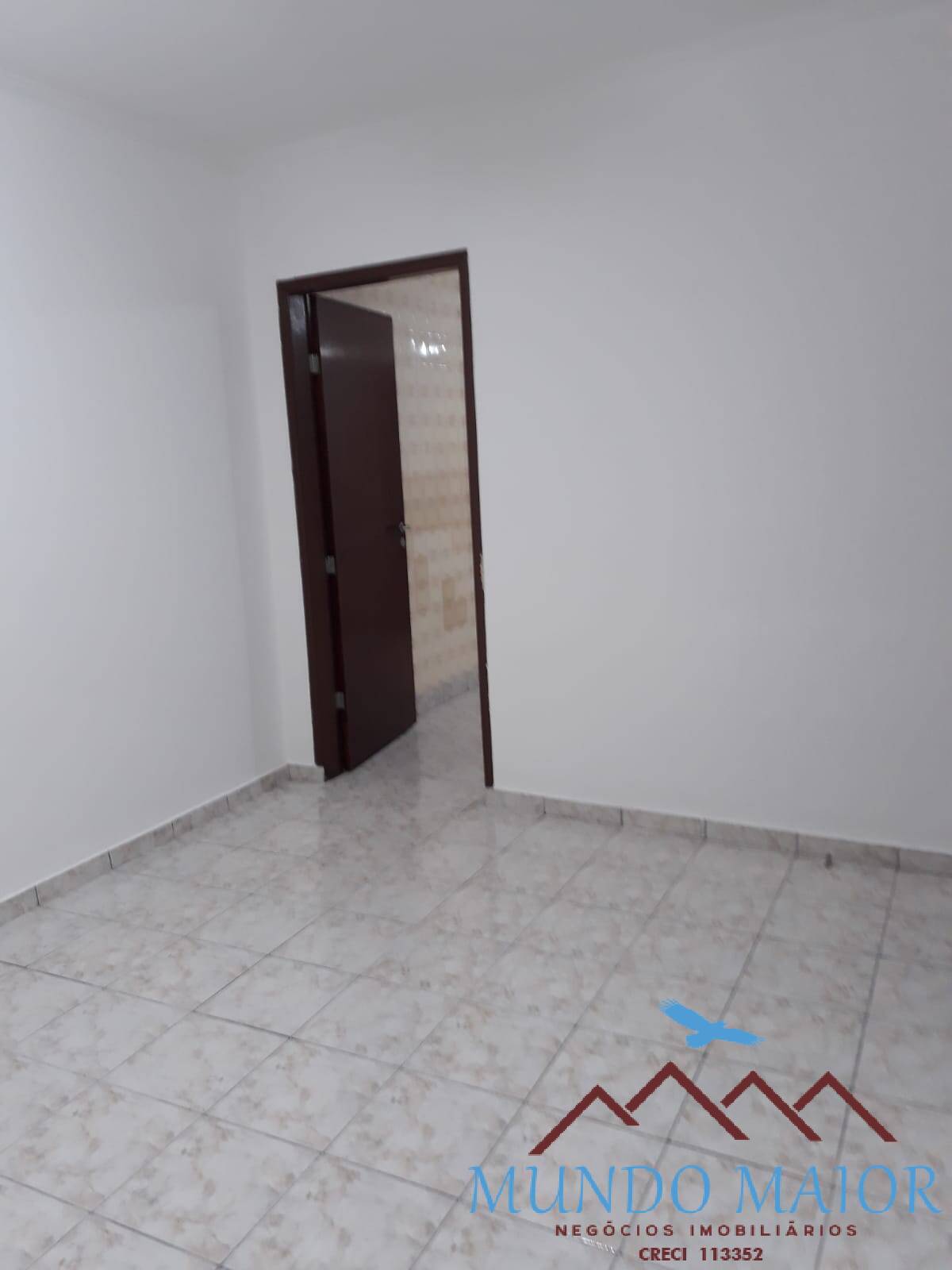 Casa à venda com 3 quartos, 180m² - Foto 14