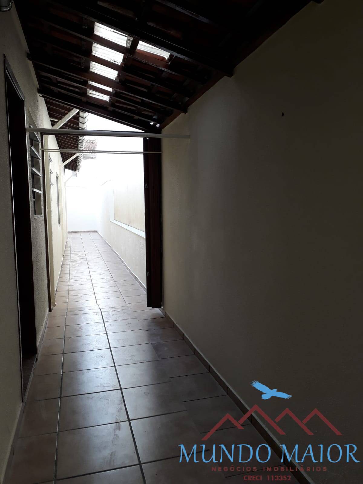 Casa à venda com 3 quartos, 180m² - Foto 23