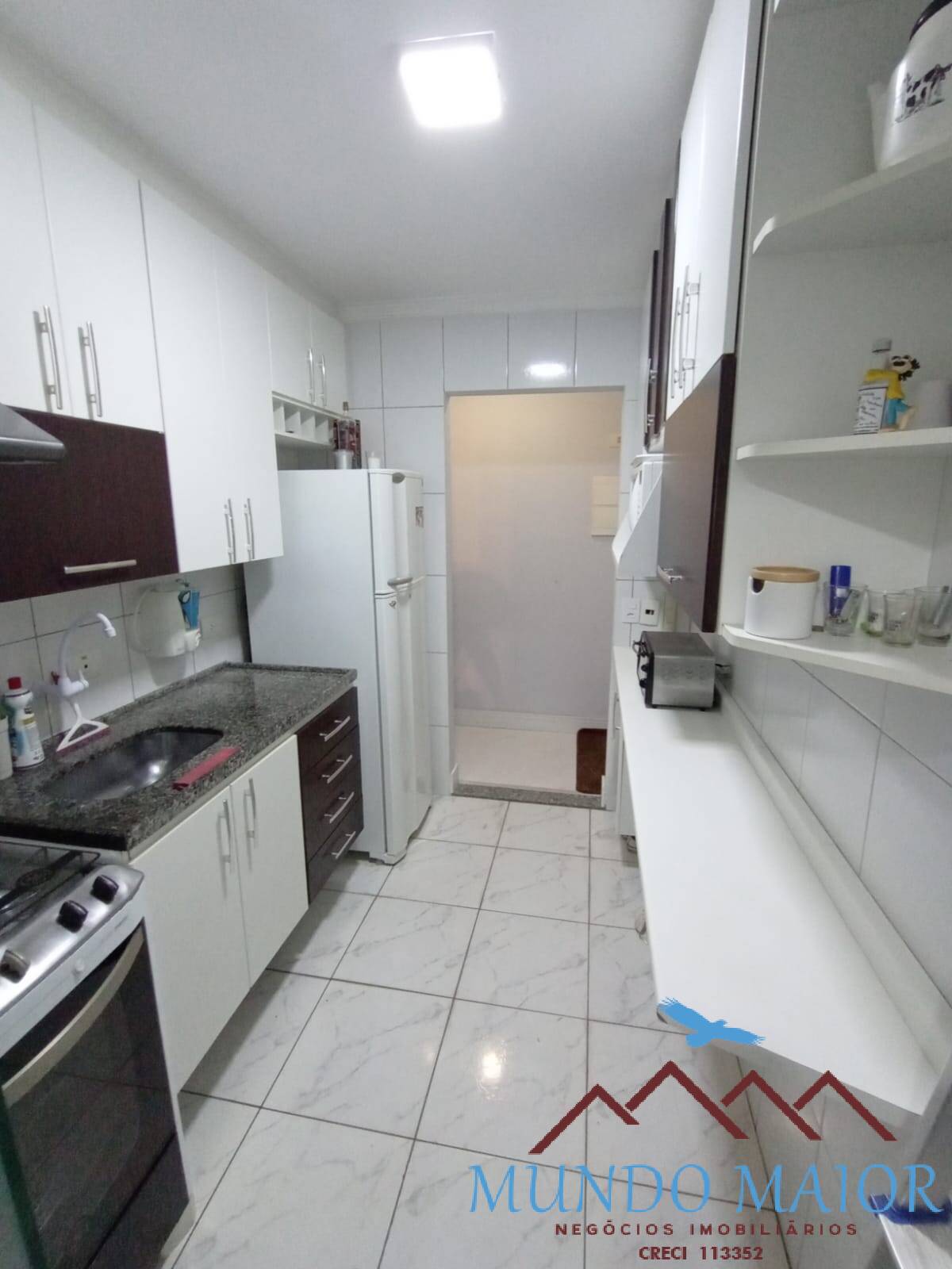 Apartamento à venda com 3 quartos, 62m² - Foto 1