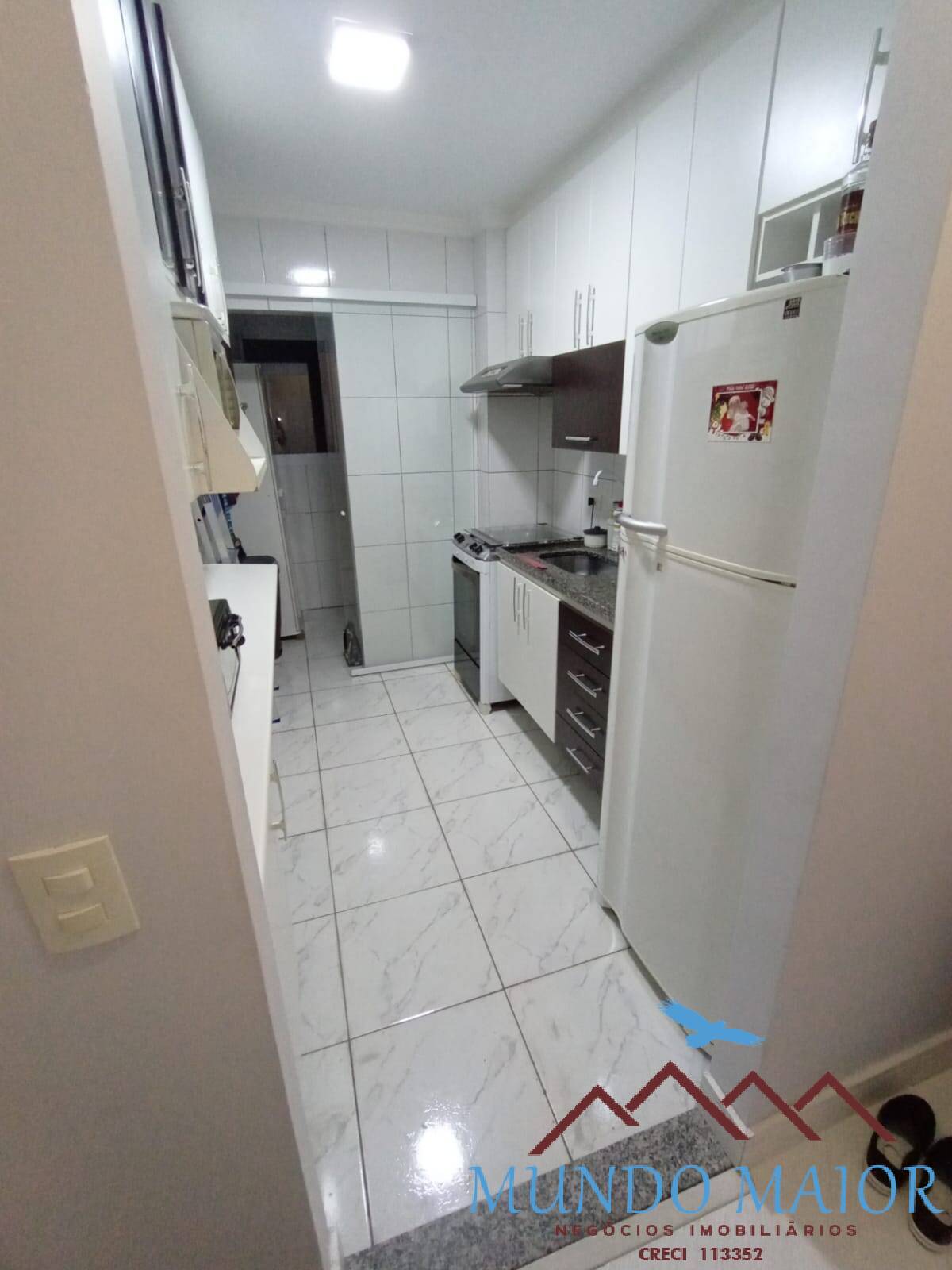 Apartamento à venda com 3 quartos, 62m² - Foto 3