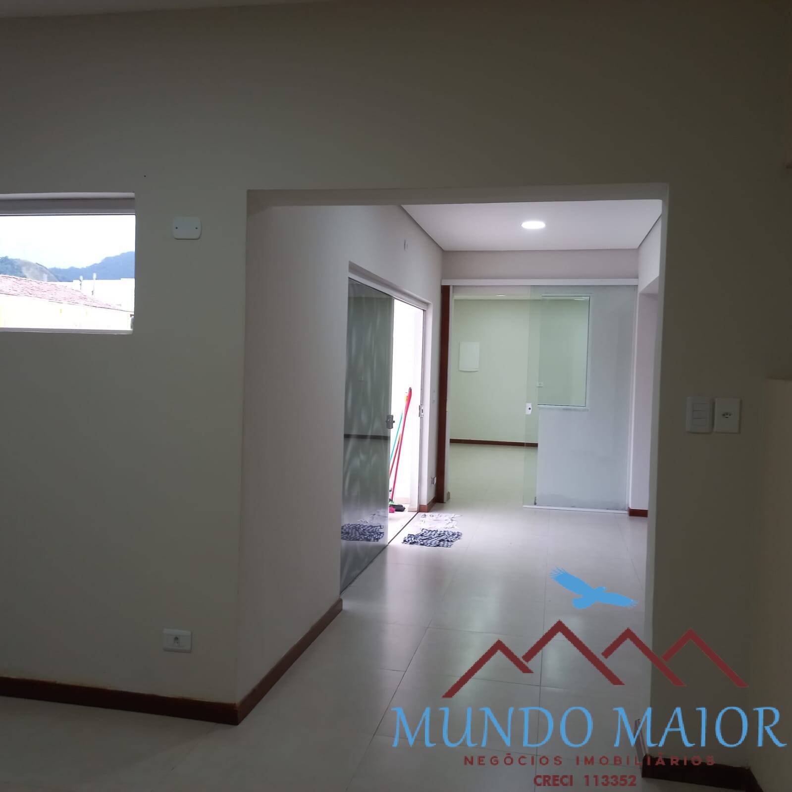 Casa à venda e aluguel com 3 quartos, 217m² - Foto 12