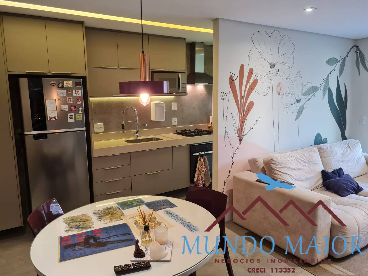 Apartamento à venda com 2 quartos, 63m² - Foto 2