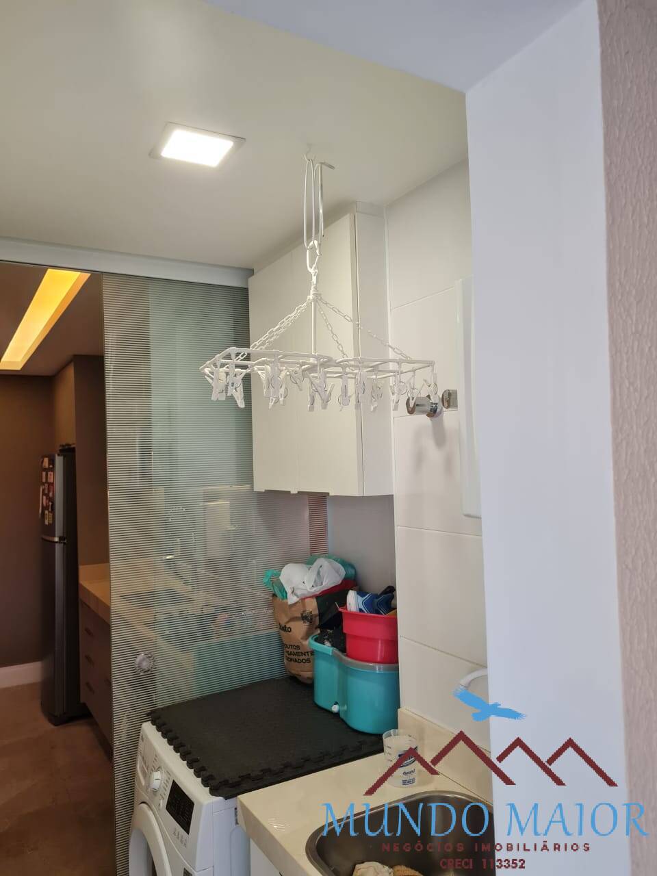 Apartamento à venda com 2 quartos, 63m² - Foto 3