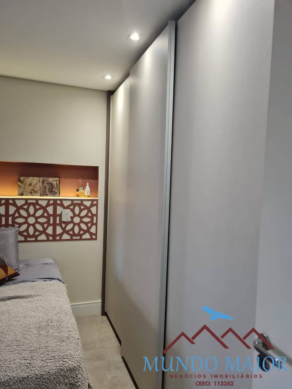 Apartamento à venda com 2 quartos, 63m² - Foto 14