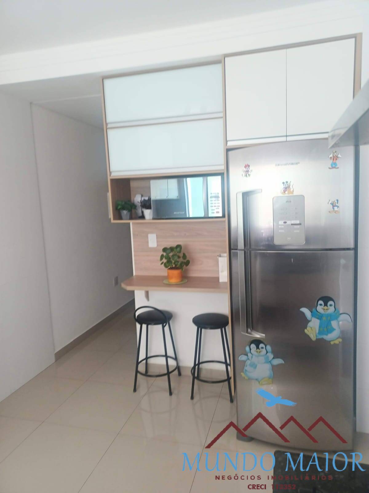 Casa à venda com 3 quartos, 199m² - Foto 2