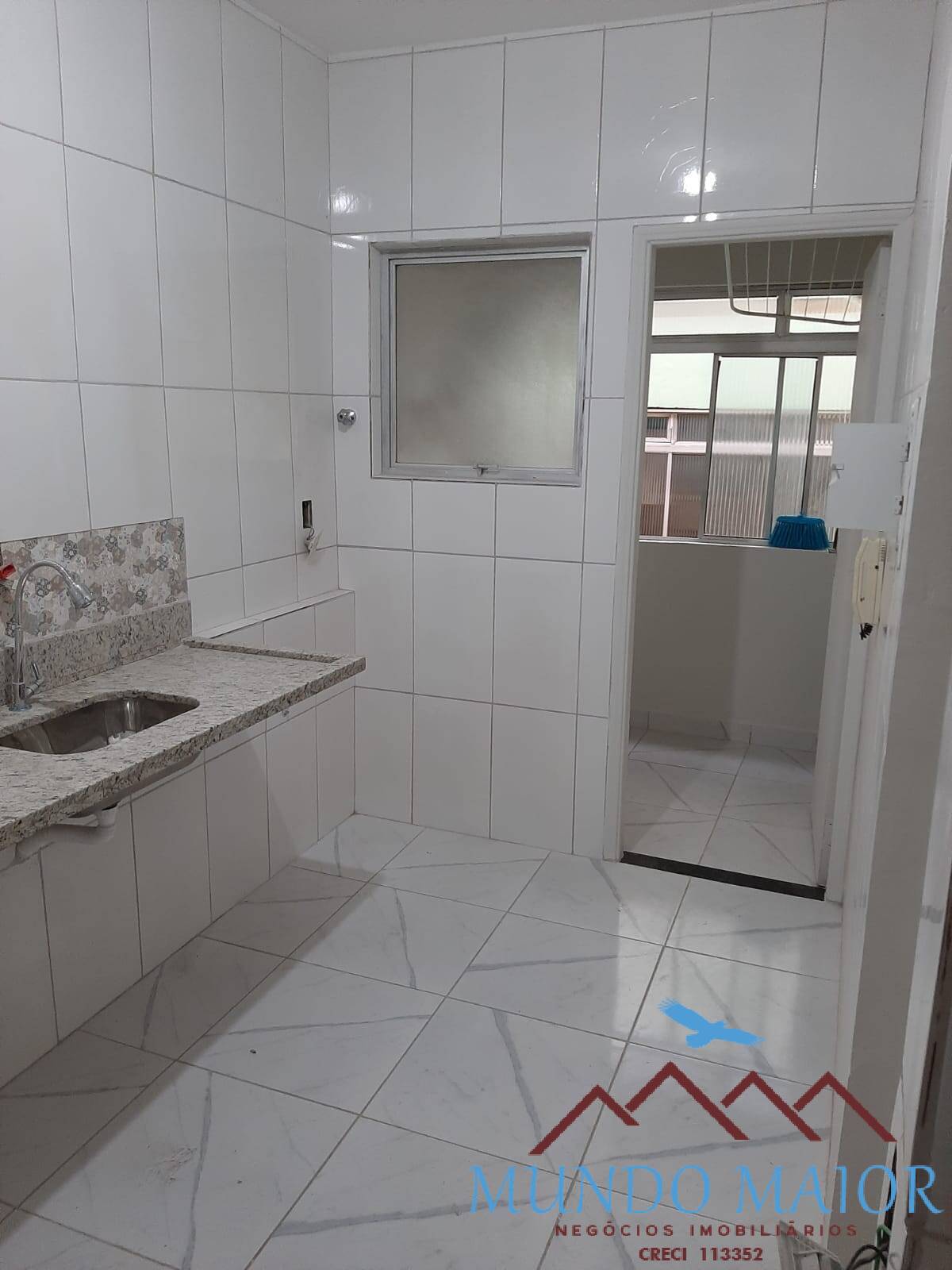 Apartamento à venda com 1 quarto, 44m² - Foto 2