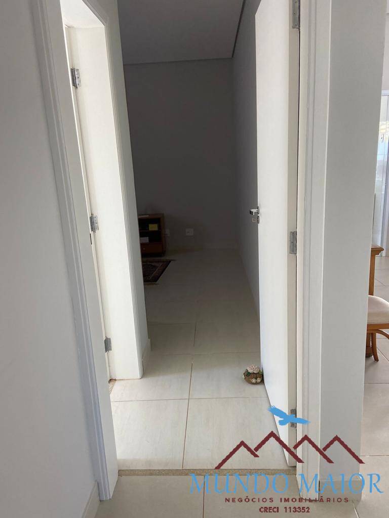 Casa à venda com 3 quartos, 600m² - Foto 9