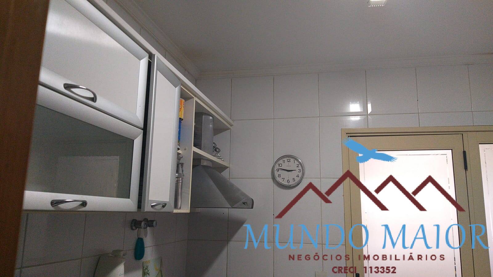 Apartamento à venda com 3 quartos, 91m² - Foto 3