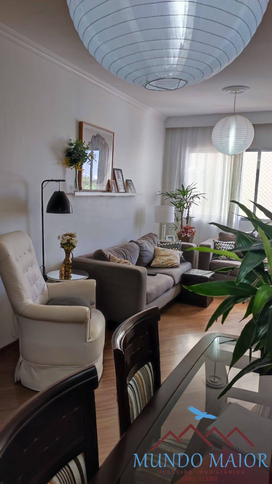 Apartamento à venda com 2 quartos, 75m² - Foto 11